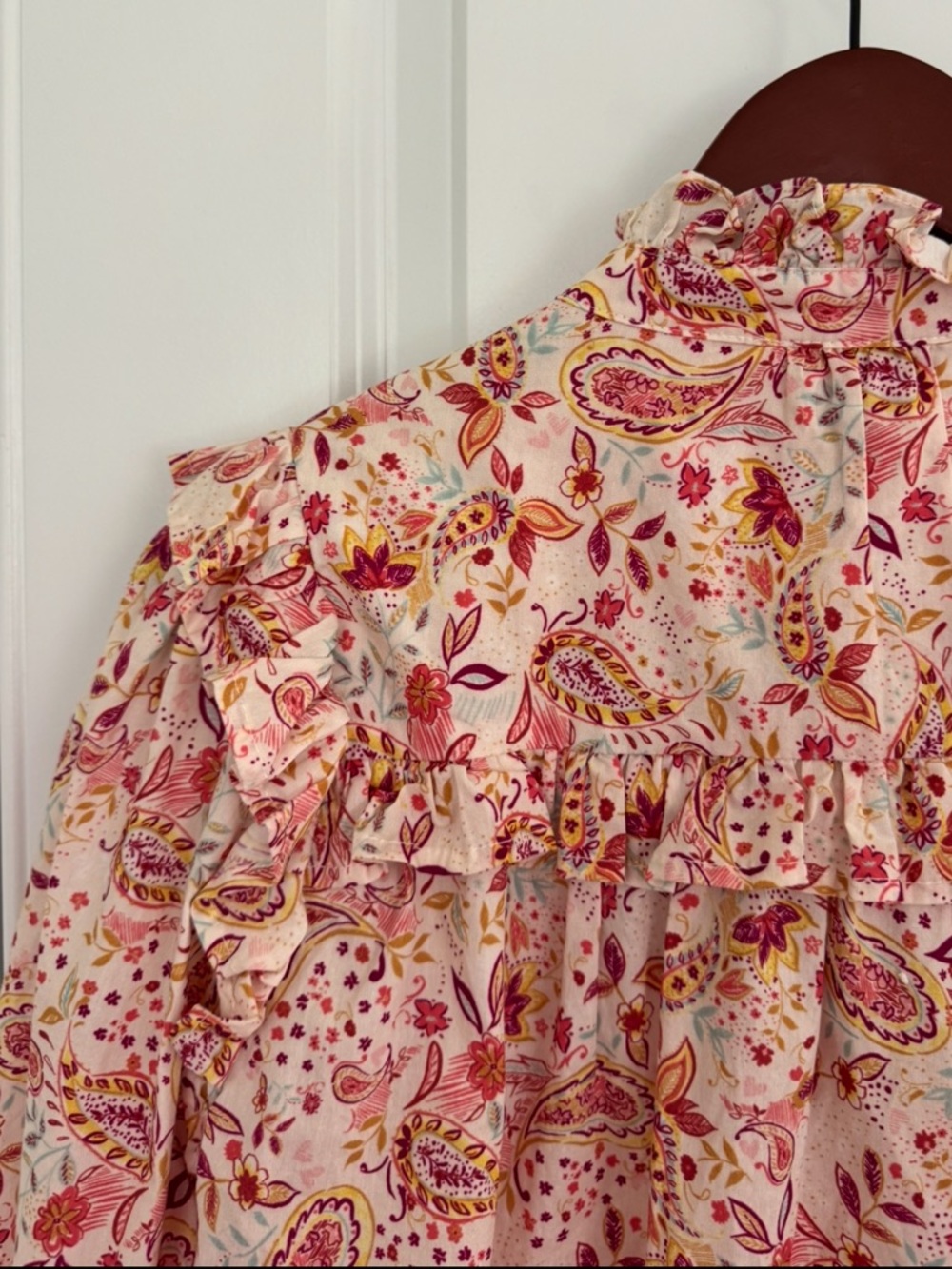 Pinch Floral/Paisley Ruffle Blouse - Picture 9 of 13